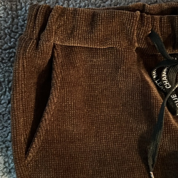 MODA ITALY Soft Corduroy Knit Velour Stretch Pants M NWT - Picture 6 of 6